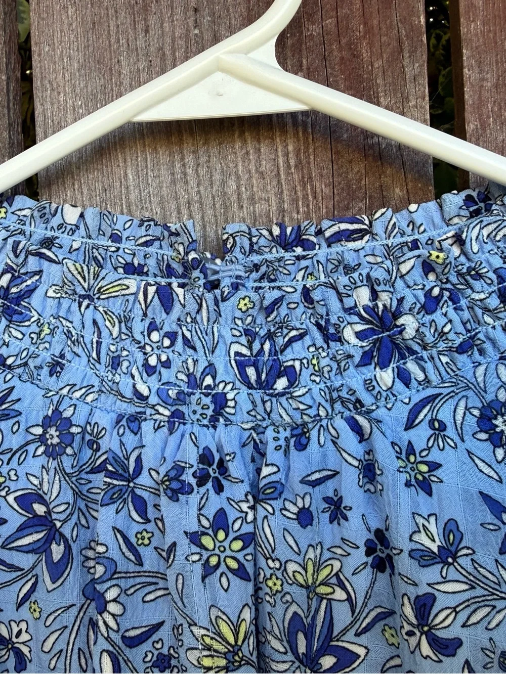 Loft Smocked Neck Blue Floral Puff-Sleeve Top Size Medium